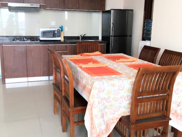 Denpasar Residence Tower Kintamani Lantai Tengah