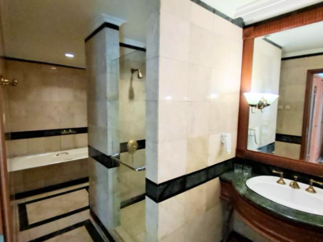 Somerset Grand Citra Floor 16