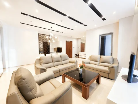 Senopati Suites 2 Lantai Tengah