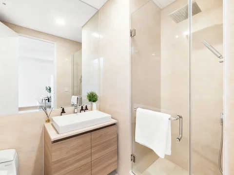 57 Promenade Tower City Lantai Rendah