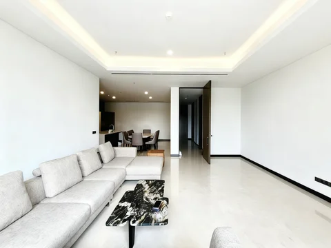 Pakubuwono Menteng Tower Makorewood Low Floor