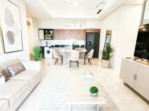 57 Promenade Tower City Lantai Rendah