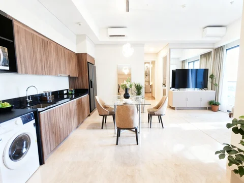 57 Promenade Tower City Lantai Rendah