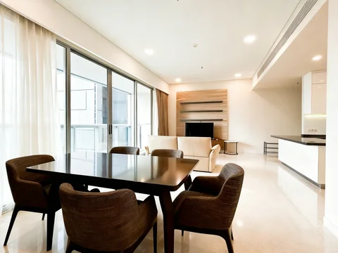 Anandamaya Residences Tower 3 Lantai Tengah