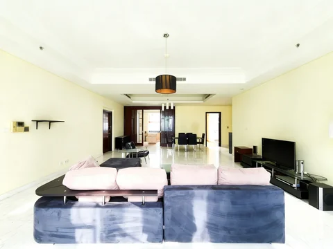 The Peak Sudirman Regis Tower High Floor
