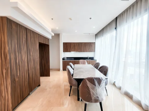 57 Promenade Tower Sky Lantai Tinggi