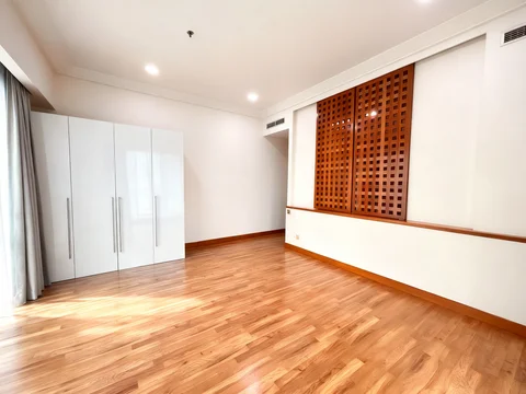 Pakubuwono Residence Tower Ironwood Mid Floor