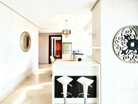 The Mansion at Kemang Lantai Tengah