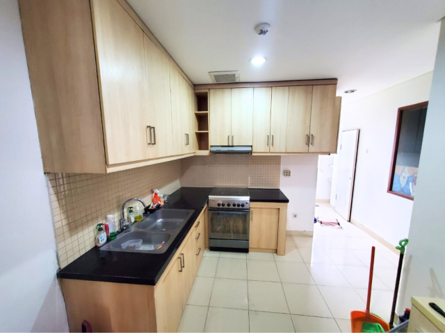 Permata Hijau Residence Tower Abelia Lantai Tengah