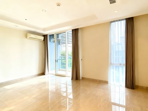 Sudirman Residence Penthouse Tower Jasmine Lantai Rendah