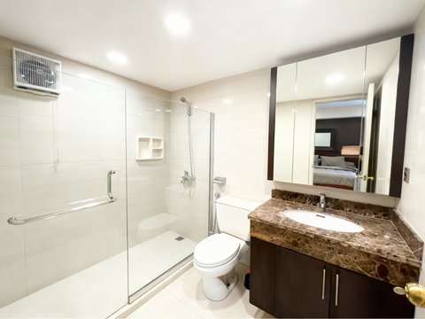 Sudirman Tower Condominium Tower A High Floor