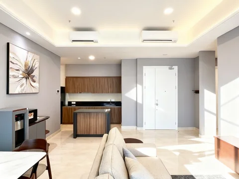 57 Promenade Tower Sky Lantai Tengah