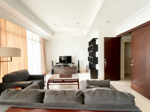 Pakubuwono View Lacewood Tower Mid Floor