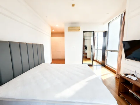 Residence 8 Senopati Tower 2 Lantai Tinggi