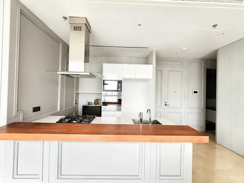 Senopati Suites 2 Mid Floor