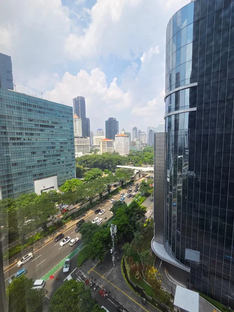 Sudirman Suites Lantai Bawah