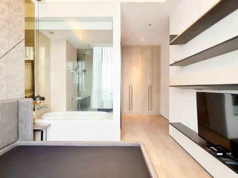 Lavie All Suites Porte Tower Mid Floor