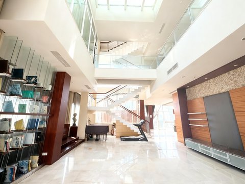 Pearl Garden Penthouse Lantai Rendah