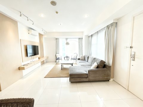 1 Park Residence Tower C Lantai Tengah