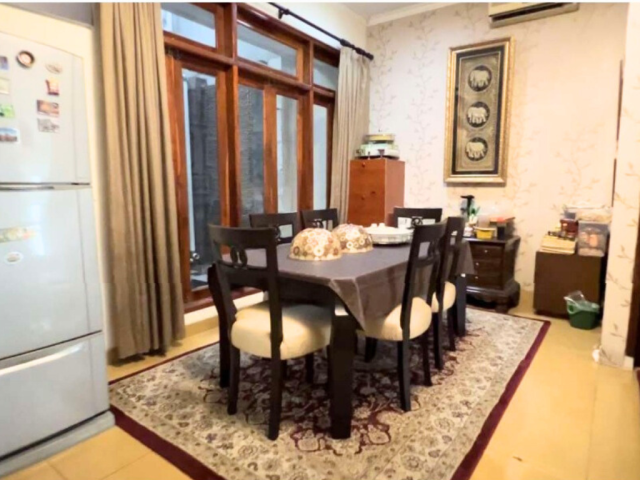 5-Bedroom House for Sale in Panglima Polim