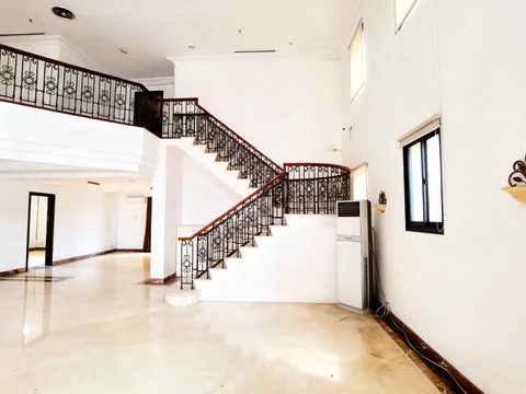 Kusuma Candra Tower C Lantai Sedang