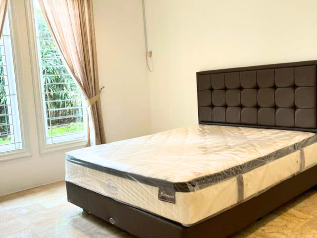 Rumah Disewakan Townhouse Cipete 4 Kamar