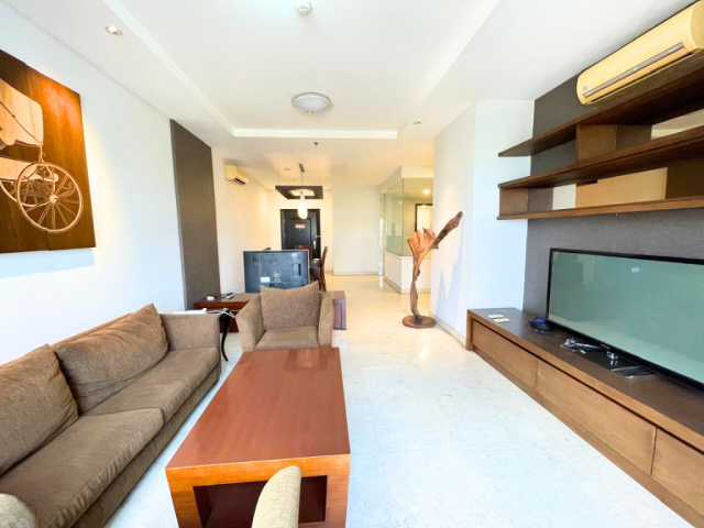 Somerset Berlian South Tower High Floor