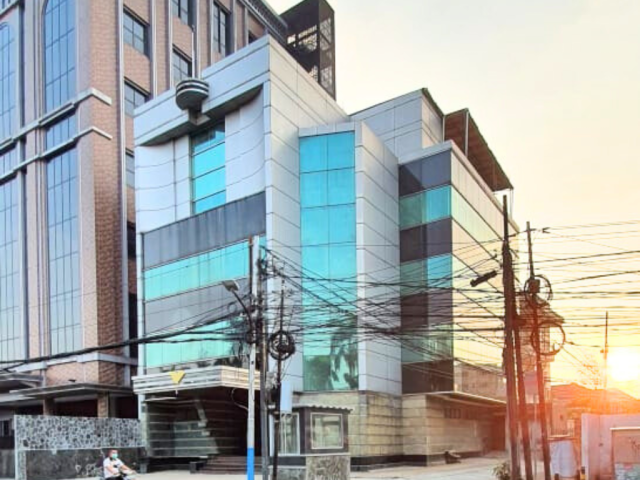 4 Storeys Building For Rent in Cideng