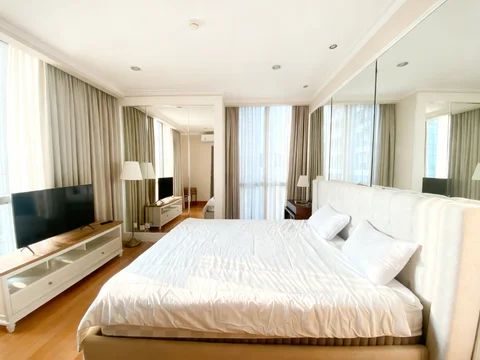 Residence 8 Senopati Tower 2 Lantai 28