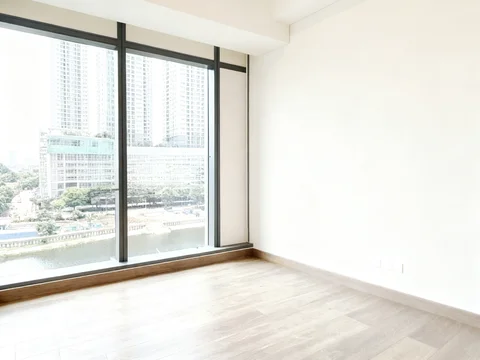 57 Promenade Tower City Lantai Rendah