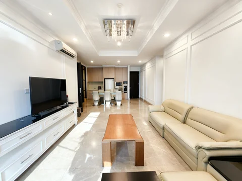 Residence 8 Senopati Tower 2 Lantai Tinggi