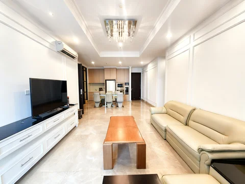 Residence 8 Senopati Tower 2 High Floor