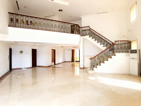 Kusuma Candra Tower C Lantai Sedang