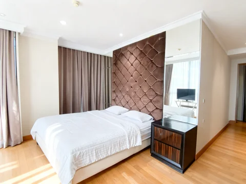 Residence 8 Senopati Tower 2 High Floor