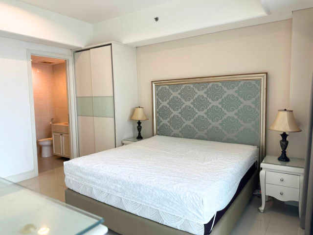 Kemang Village Tower Intercon Lantai Tengah