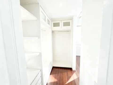 Verde Tower North Mid Floor