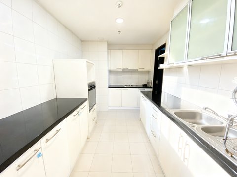 Somerset Berlian Tower North Lantai Tengah