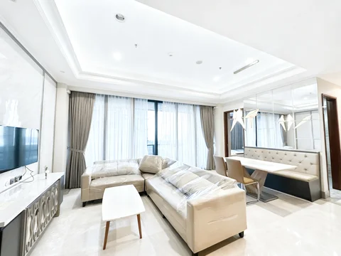 District 8 SCBD Tower Infinity Lantai Sedang