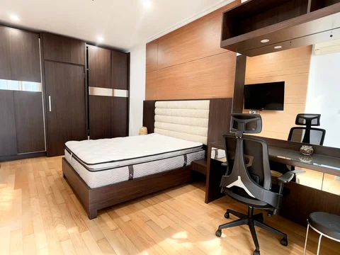 Residence 8 Senopati Tower 3 High Floor