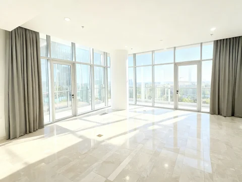 Verde Two Tower Terraverde Lantai Sedang