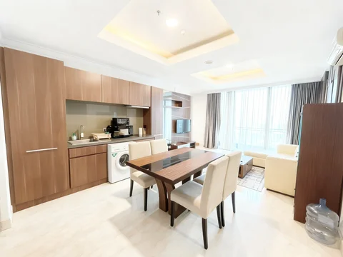 Residence 8 Senopati Tower 3 Lantai Tinggi
