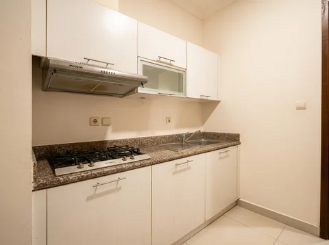 Bellezza Tower Albergo High Floor