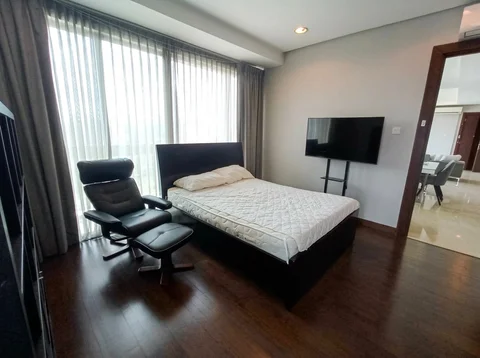 The Mansion at Kemang Lantai Tengah