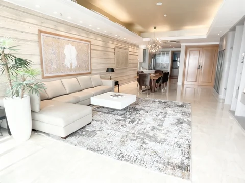 Kempinski Residence Lantai Tinggi