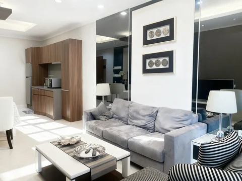 Residence 8 Senopati Tower 3 Lantai Rendah