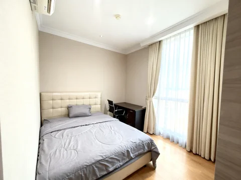Residence 8 Senopati Tower 2 High Floor