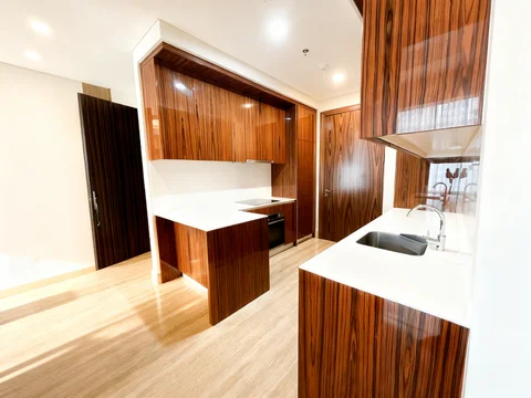 South Hills Low Floor