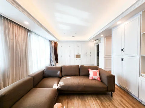Puri Imperium Tower 1 High Floor