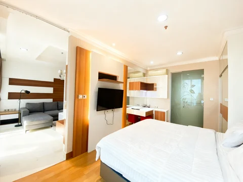 Residence 8 Senopati Tower 3 Mid Floor