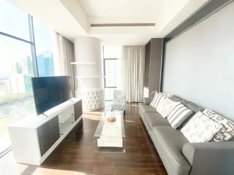 Verde Tower East Lantai Sedang
